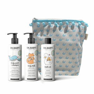 Neceser de cuidado con productos orgánicos para bebés: champú, leche corporal y aceite de baño en presentación hipoalergénica